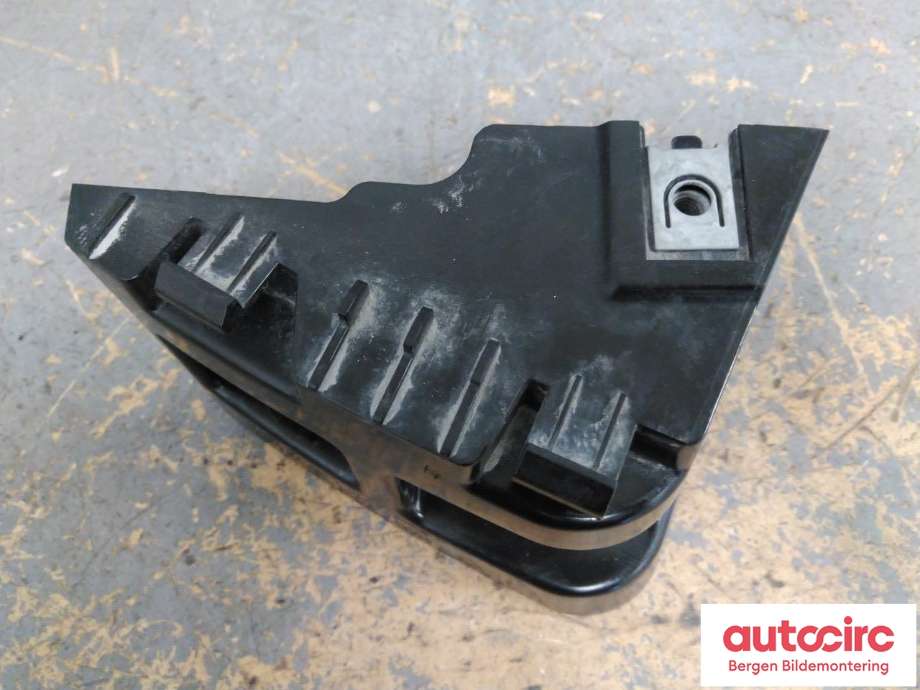 Diverse deler til Tesla Model Y 2021-2024 (Type I) (1506968-00-D||1494038-00)