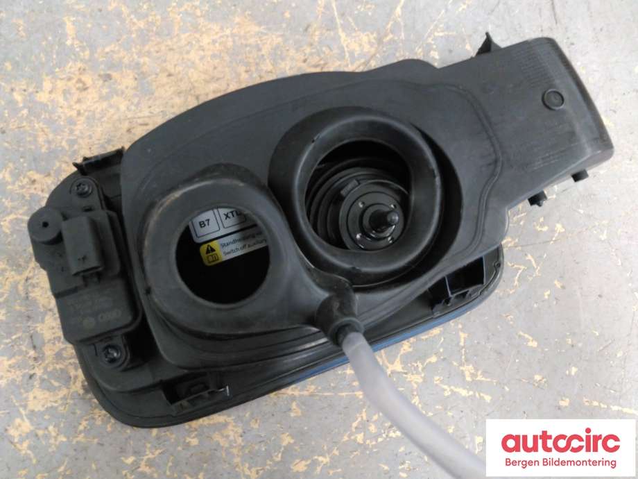 Tanklokk til VW Caddy 2015-2020 (Type III, Fase 3)  (VOLKSWAGEN|2K7 809 857 C|)