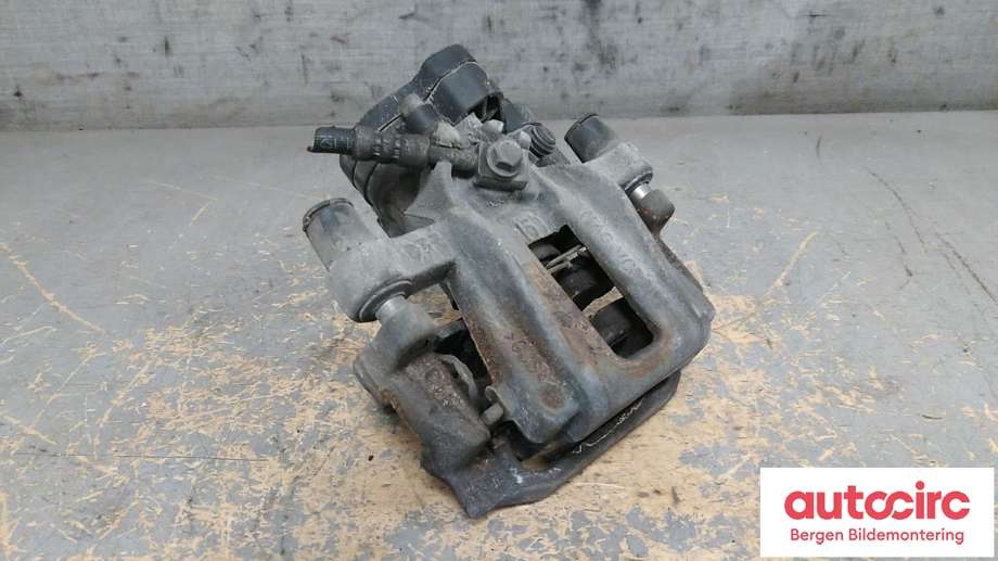 Bremsecaliper venstre bak til VW Caddy 2015-2020 (Type III, Fase 3) (VOLKSWAGEN|5WA 615 423|)