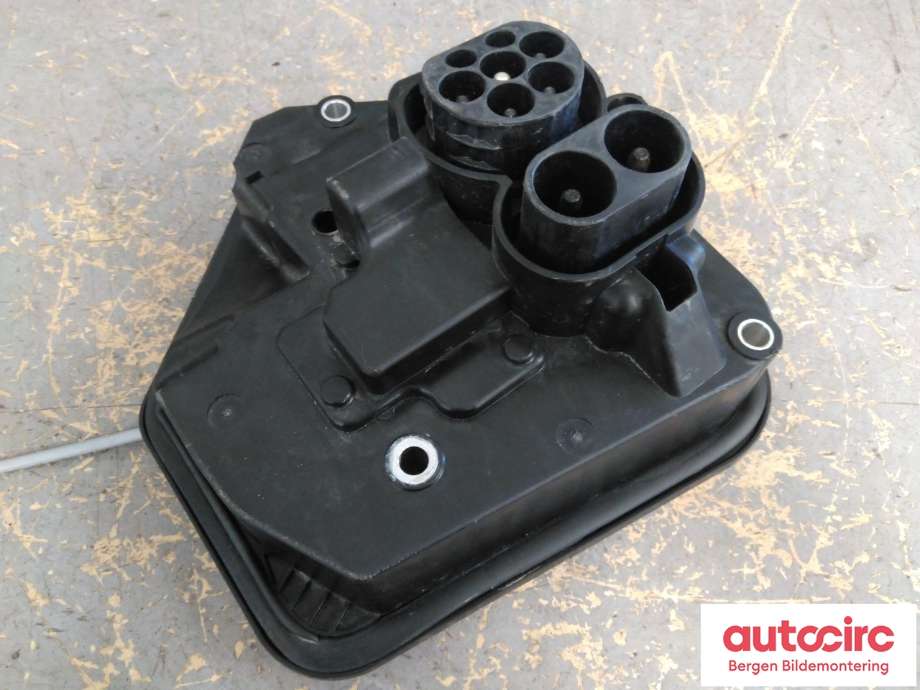 Batterilader inntak/luke til Tesla Model Y 2021-2024 (Type I) (1490374-29-C|)