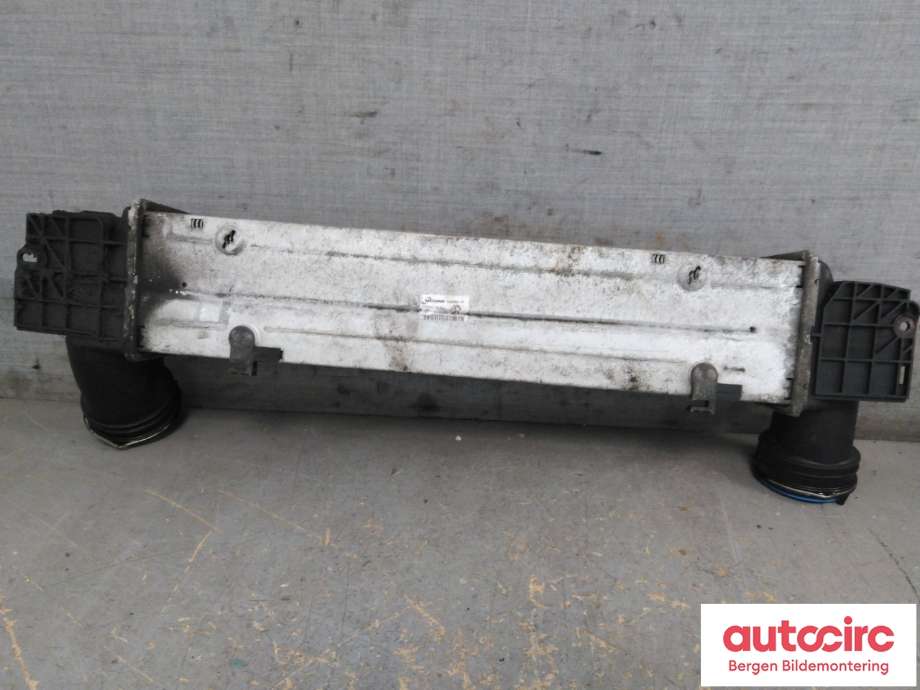 Intercooler til BMW 3-Serie 2005-2011 (E90/E91/E92/E93) (E90/E91/E92/E93) (BMW|17 51 7 800 680|)