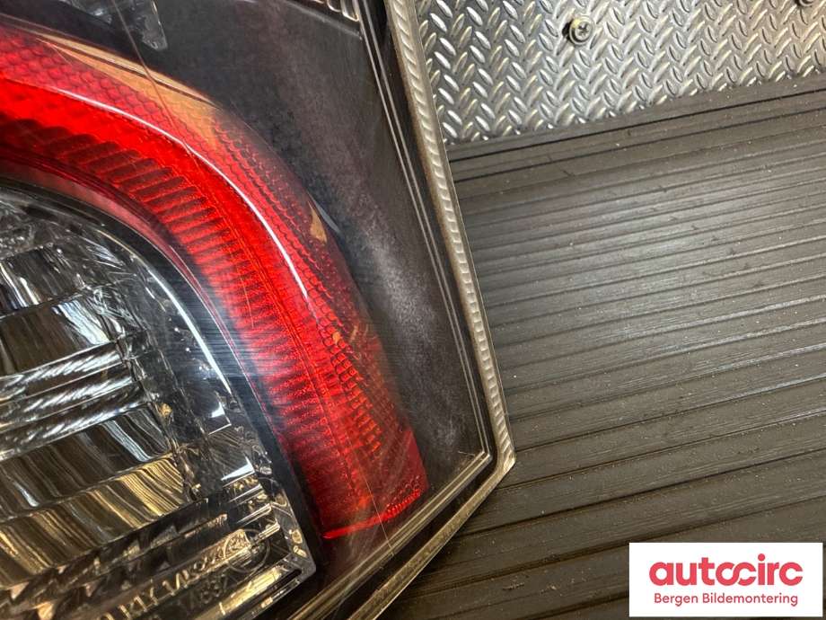 Baklykt venstre til Toyota Prius 2016-2023 (Type IV) (combi) (combi) (TOYOTA|8155147282|)