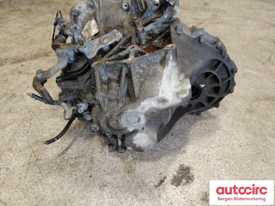 Girkasse manuell 6-trinn til Toyota Avensis 2009-2015 (Type III, Fase 1)  (TOYOTA|3030020A90|)