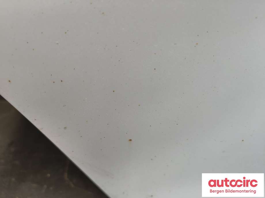 Dør høyre bak til Suzuki Kizashi 2010-2014  (SUZUKI|68003-57820|)