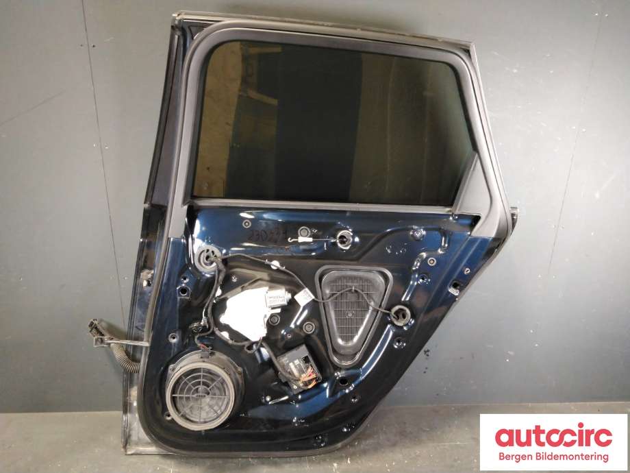 Dør høyre bak til Audi A4 2007-2014 (Type IV) (B8) (B8) (AUDI|8K9 833 052 D|)
