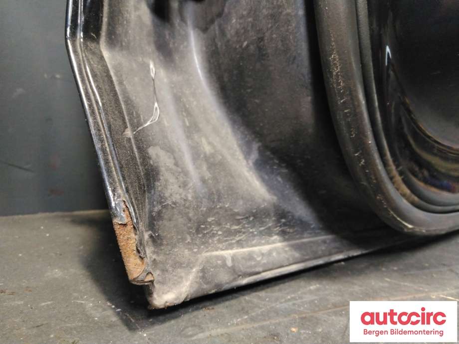Dør høyre bak til Audi A4 2007-2014 (Type IV) (B8) (B8) (AUDI|8K9 833 052 D|)