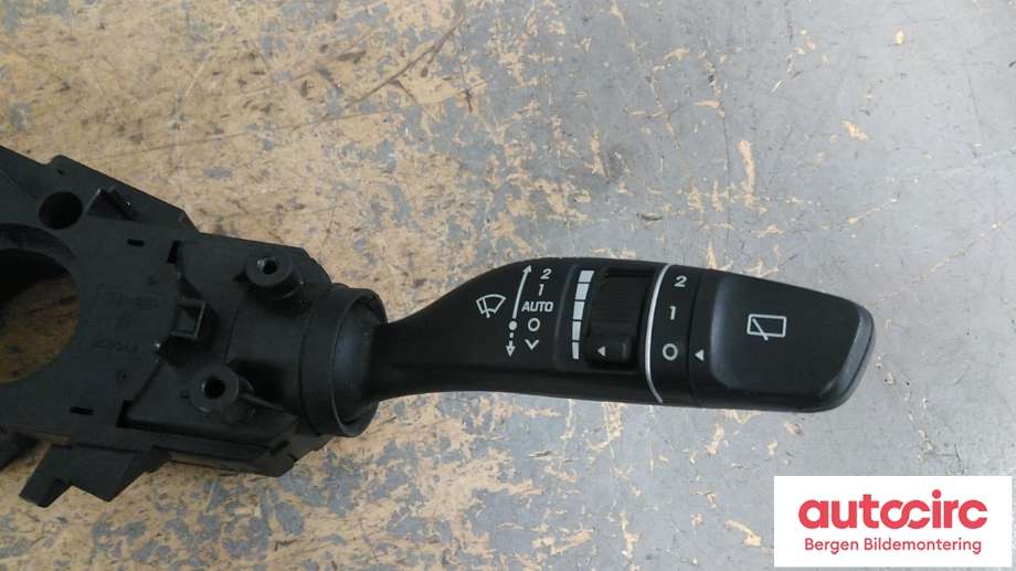 Bryter combi til Hyundai Kona 2017-2021 (Type I, Fase 1)  (HYUNDAI|93404J9860||93404-J9860)