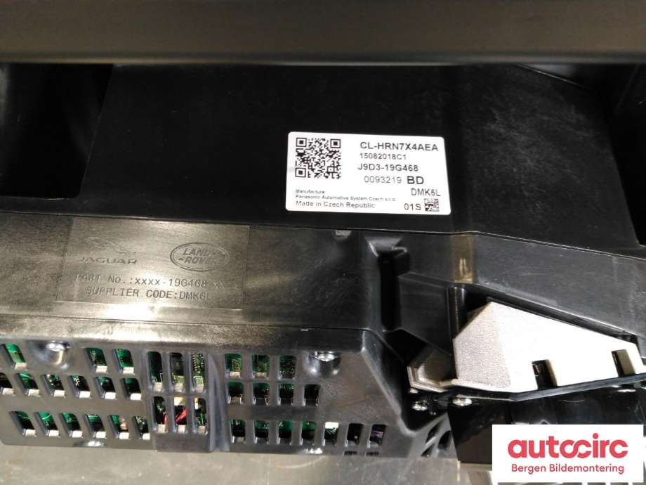 Dashbord til Jaguar I-PACE 2018-->>  (JAGUAR|T4K9578PVJ||J9D304320EE8PVJ)