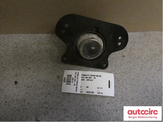 Parklykt høyre til Fiat 500 2008-2020 (FIAT|68144162AA|)