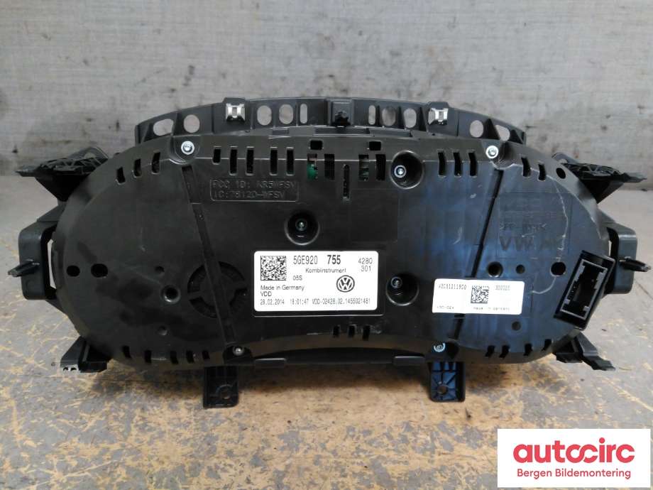 Speedometer til VW e-Golf 2014-2017 (Fase 1) (VOLKSWAGEN|5GE 920 755|)