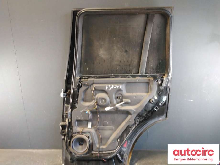 Dør høyre bak til Land Rover Range Rover 2002-2012 (Type III) (LAND-ROVER|LR017239|)