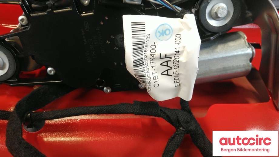 Bakluke til Ford Fiesta 2013-2017 (Type VI, Fase 2)  (FORD|P8A61-A40400-AH|)