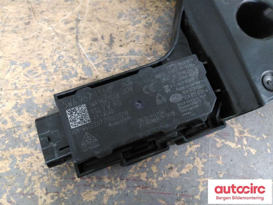 Diverse deler til VW ID.4 2020-->> (VOLKSWAGEN|11A 807 394 B|)