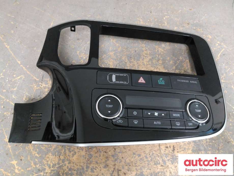 Varmeapparat betjening til Mitsubishi Outlander 2012-2015 (Type III, Fase 1) (MITSUBISHI|7820A474XA|)