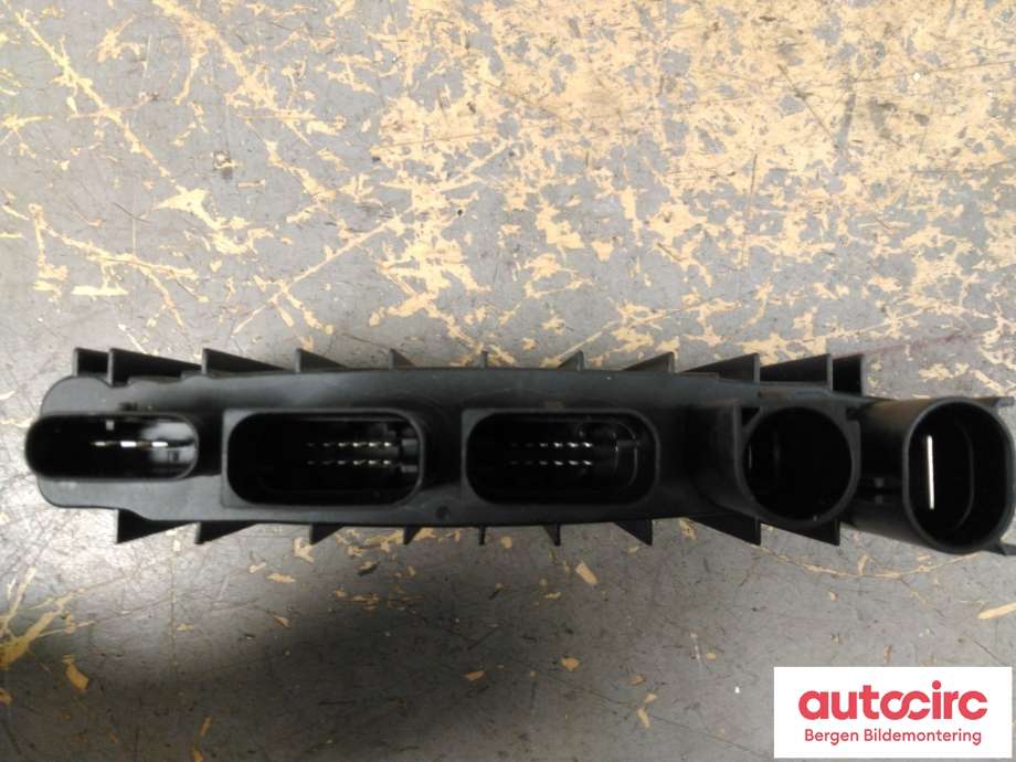 Styreenhet diverse til BMW X1 2015-2022 (F48) (F48) (BMW|12 63 8 589 907||8589907-02)