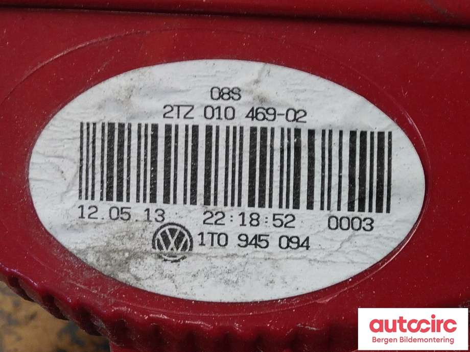 Baklykt høyre indre til VW Touran 2010-2015 (Type I, Fase 3)  (VOLKSWAGEN|1T0 945 094 A||1T0 945 094)