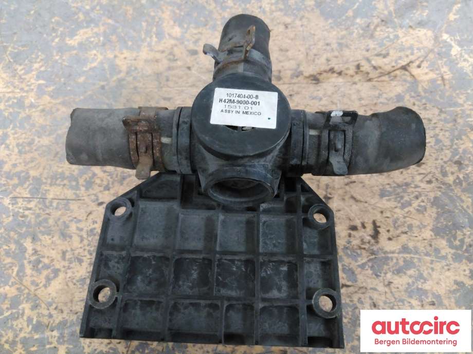 Vannpumpe til Mercedes B-Klasse 2011-2018 (W246) (W246) (MERCEDES|A 242 506 00 64|)