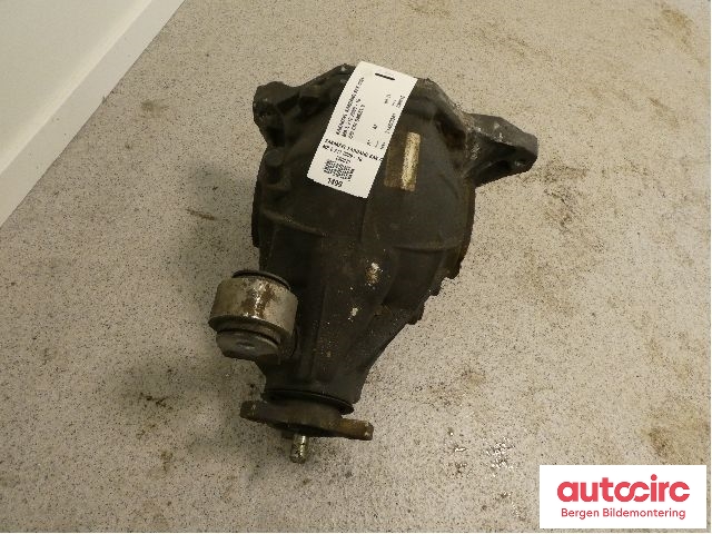 Kardang klokke bak til Mercedes E-Klasse 2009-2013 (Fase 1) (W212) (W212) (MERCEDES|A 204 350 01 14|)