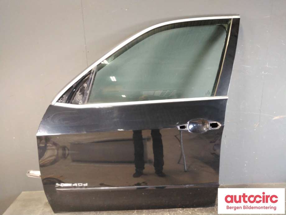 Dør venstre foran til BMW X5 2007-2013 (E70) (E70) (BMW|41 51 7 211 423|)