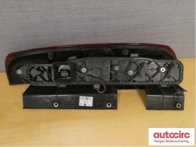 Baklykt venstre til Fiat Doblo 2010-->> (Type II)  (FIAT|51810674||00518106740)