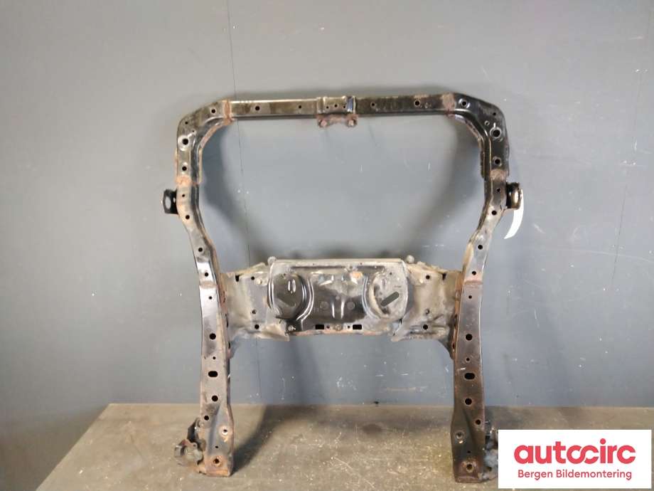 Travers foran hoved til Subaru Outback 2015-2020 (Type V) (SUBARU|57702AL110|)