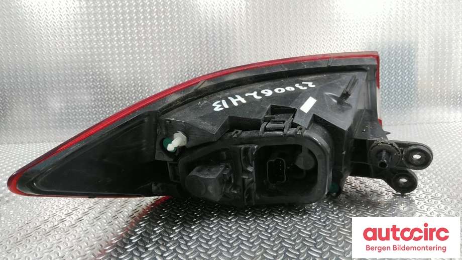 Baklykt høyre til Renault Clio 2012-2016 (Type IV, Fase 1)  (RENAULT|265502631R|)