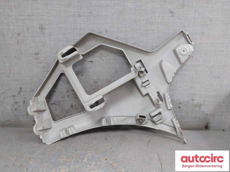 Diverse deler til BMW 2-Serie 2014-2021 (F22/F23) (F22/F23) (BMW|51 12 8 057 909|)