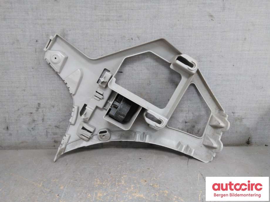 Diverse deler til BMW 2-Serie 2014-2021 (F22/F23) (F22/F23) (BMW|51 12 8 057 910|)