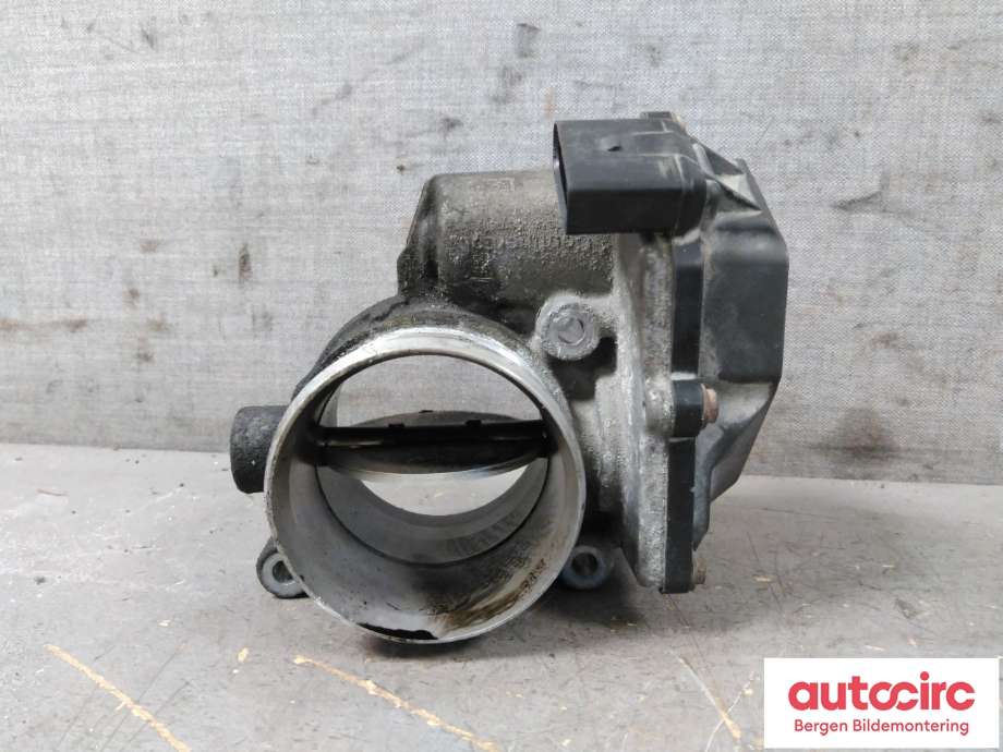 Spjeldhus til VW Transporter / Caravelle 2015-2019 (T6) (T6) (VOLKSWAGEN|03L 128 063 S|)