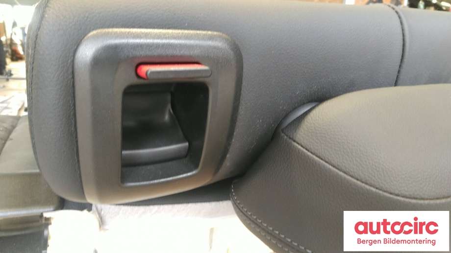 Sete bak til BMW X3 2017-->> (G01) (G01) (BMW|52 20 7 472 909|52 20 6 994 392|52 20 6 994 385)