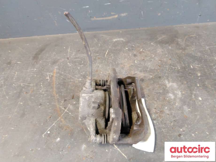 Bremsecaliper venstre foran til Mercedes E-Klasse, 2013-2016 (Fase 2) (W212) (W212) (MERCEDES|A 204 421 23 81)