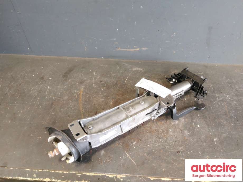 Rattaksel til BMW 3-Serie 2012-2018 (F30/F31/F34) (F30/F31/F34) (BMW|32 30 6 858 559|)