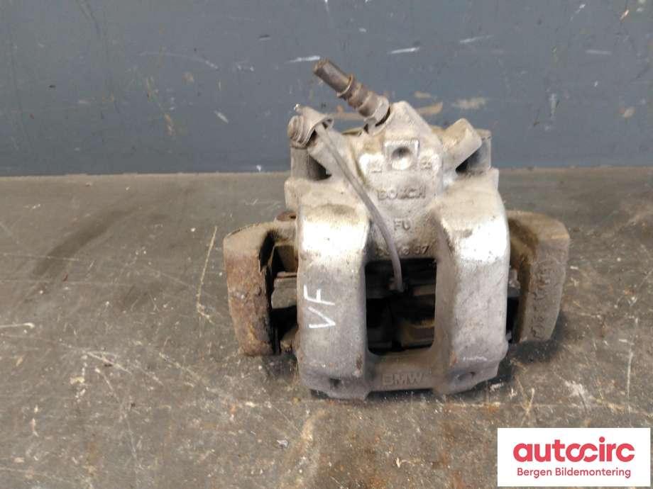 Bremsecaliper venstre foran til BMW 3-Serie 2012-2018 (F30/F31/F34) (F30/F31/F34) (BMW|34 11 6 850 969|)