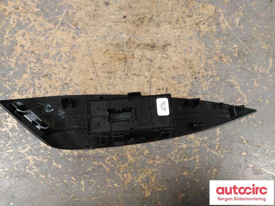 Bryter ruteheis til Nissan Leaf 2018-->> (Type II)  (NISSAN|254115SA0A|)