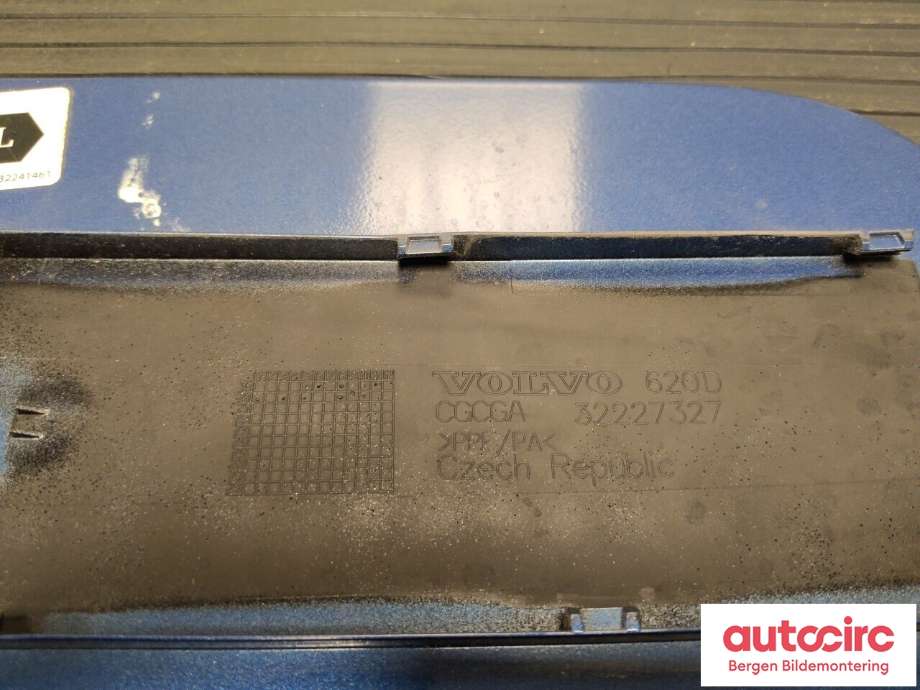 Batterilader inntak/luke til Volvo XC40 2018-2024 (VOLVO|32227327|)
