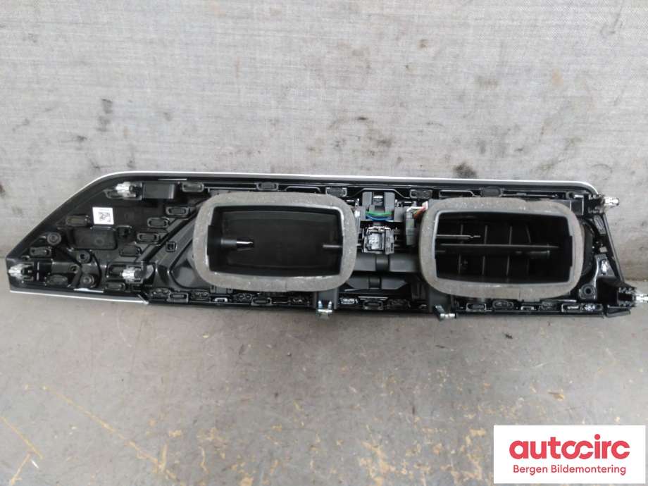 Innredning pakke til BMW X3 2017-->> (G01) (G01) (BMW|64 22 9 363 444|)