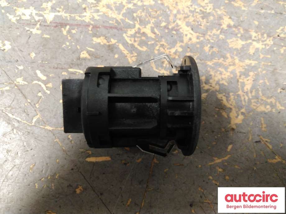 Bryter diverse til BMW X3 2017-->> (G01) (G01) (BMW|61 31 9 483 731|)