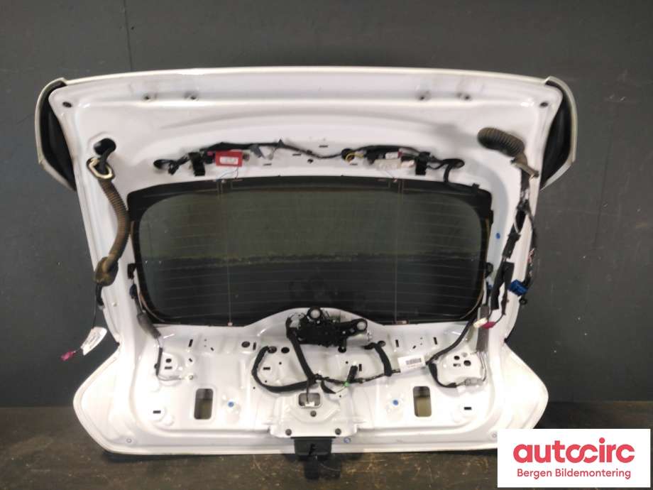 Bakluke til Volvo V40 2012-2019  (VOLVO|31457727|)