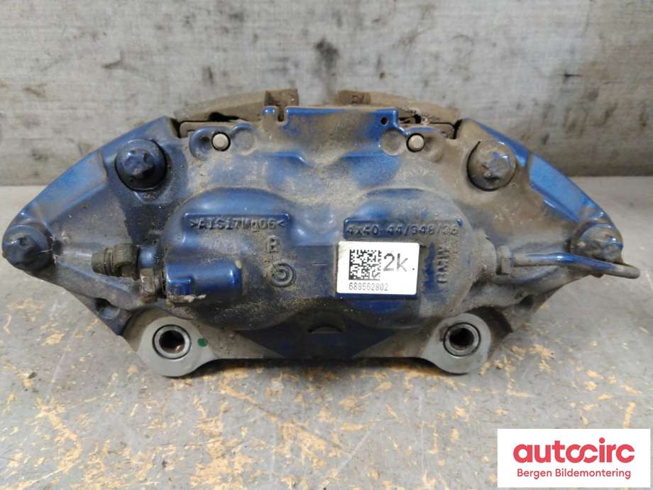 Bremsecaliper høyre foran til BMW X3 2017-->> (G01) (G01) (BMW|34 11 6 891 284|)