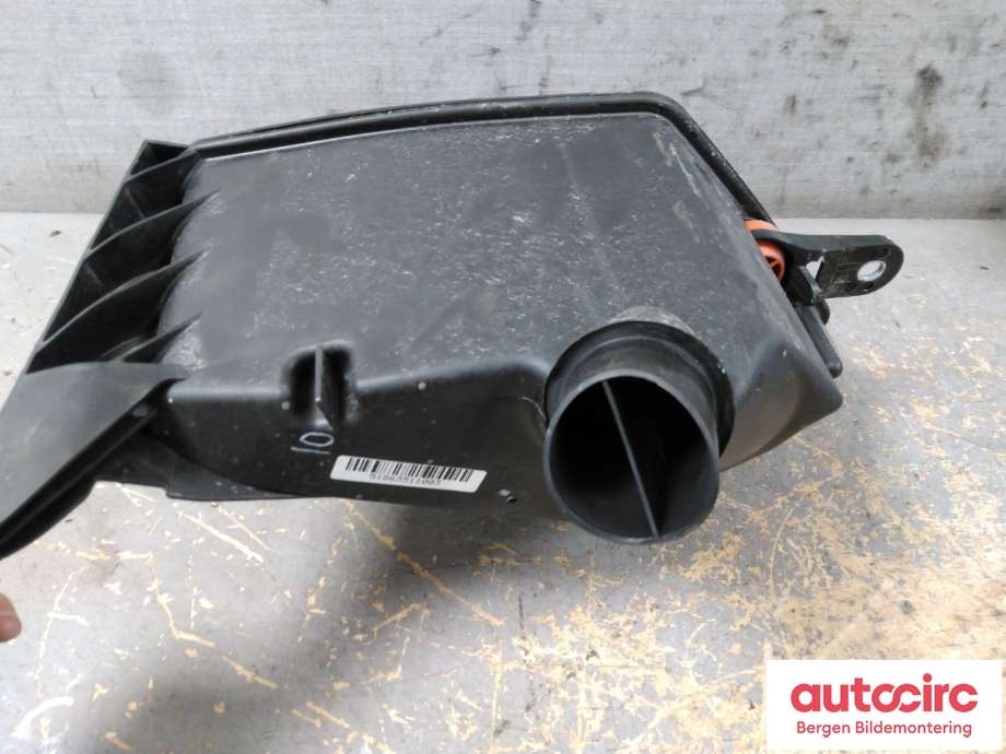 Diverse deler til BMW X3 2017-->> (G01) (G01) (BMW|13 71 8 635 110|)