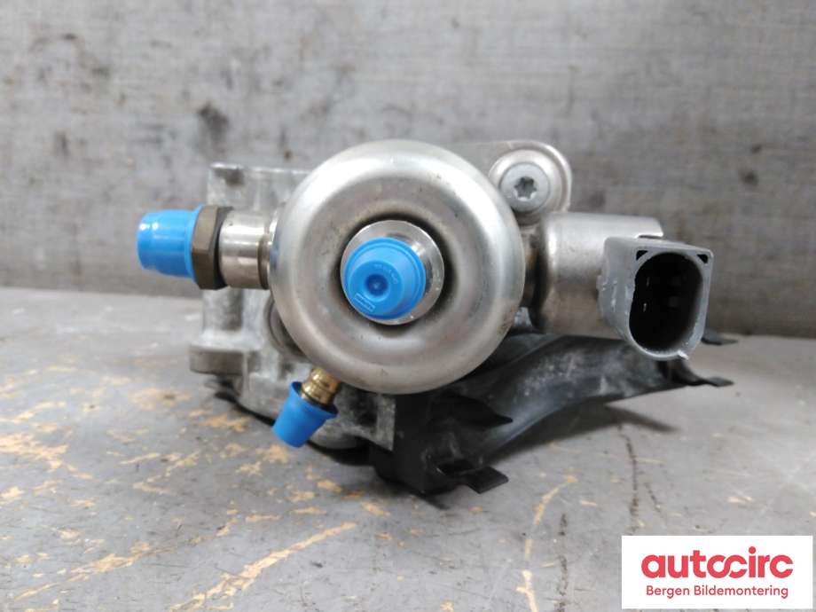 Vakuumpumpe til Audi A4 2007-2014 (Type IV) (B8) (B8) (AUDI|06K 145 100 CC|)