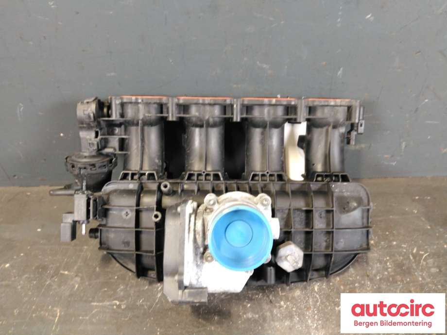 Manifold innsug til Audi A4 2007-2014 (Type IV) (B8) (B8) (AUDI|06K 133 201 AB|)