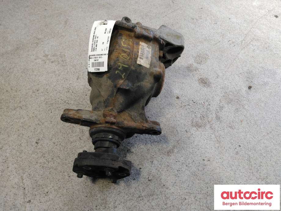 Kardang klokke bak til BMW 3-Serie 2012-2018 (F30/F31/F34) (F30/F31/F34) (BMW|33 10 7 599 466|)