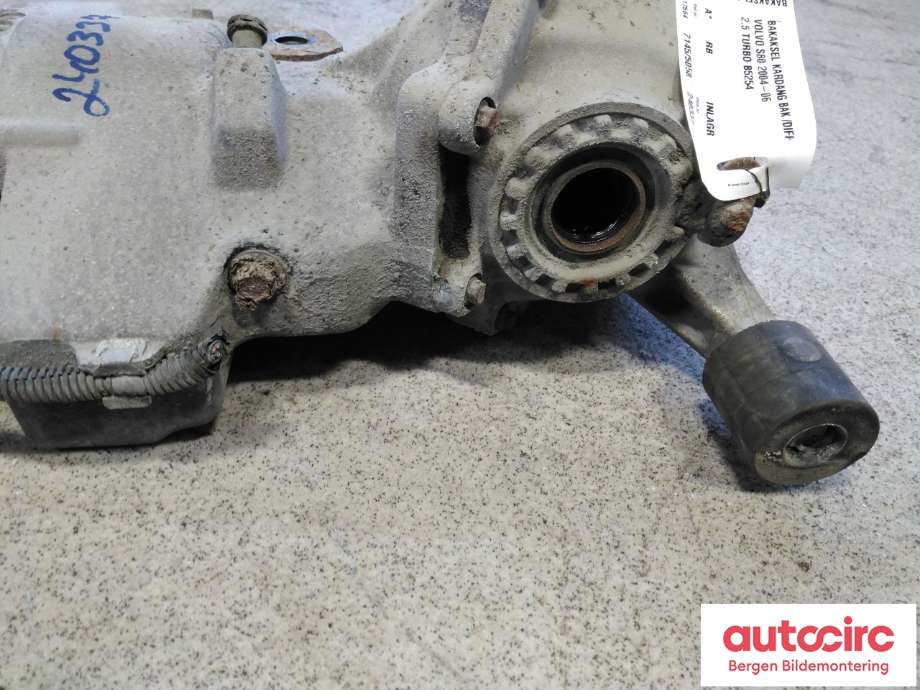 Kardang klokke bak til Volvo S80 1998-2006 (Type I)  (VOLVO|8603681|)
