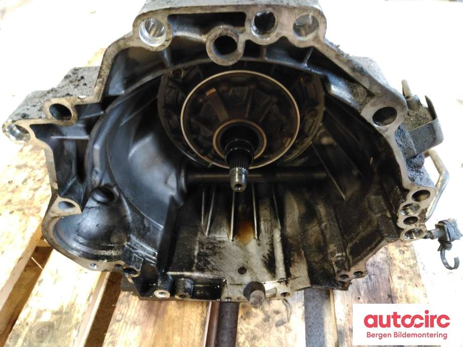 Girkasse automat til Audi A6, Allroad 2006-2008 (Type II, Fase 1) (C6) (C6) (AUDI|09L 300 041 E|)