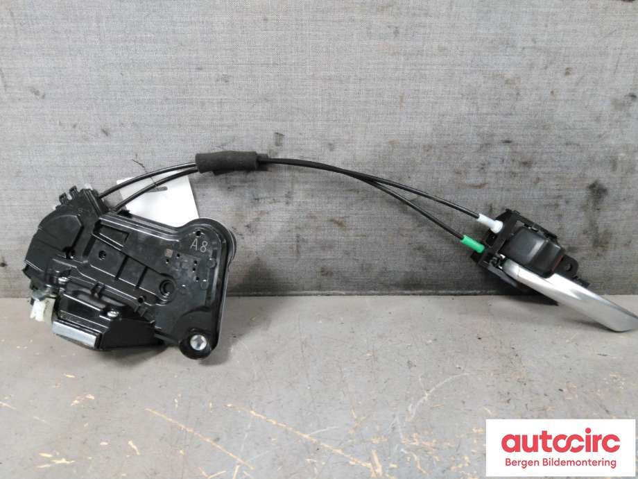Låsekasse venstre til Toyota RAV4, 2019-->> (Type V)  (TOYOTA|6931242090)