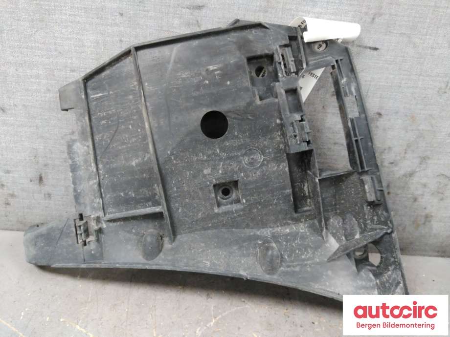 Diverse deler til Volvo S80 1998-2006 (Type I)  (VOLVO|8693900|)