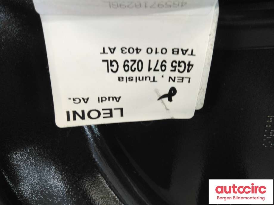 Dør venstre foran til Audi A6 2011-2014 (Type IV, Fase 1) (C7) (C7) (AUDI|4G0 831 051|)