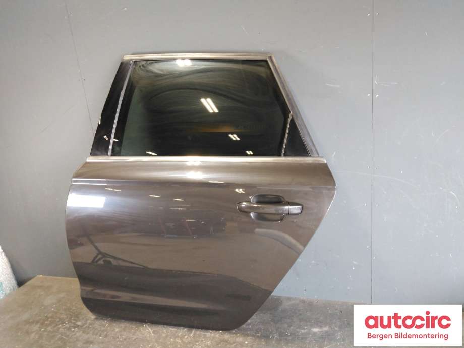 Dør venstre bak til Audi A6 2011-2014 (Type IV, Fase 1) (C7) (C7) (AUDI|4G9 833 051|)