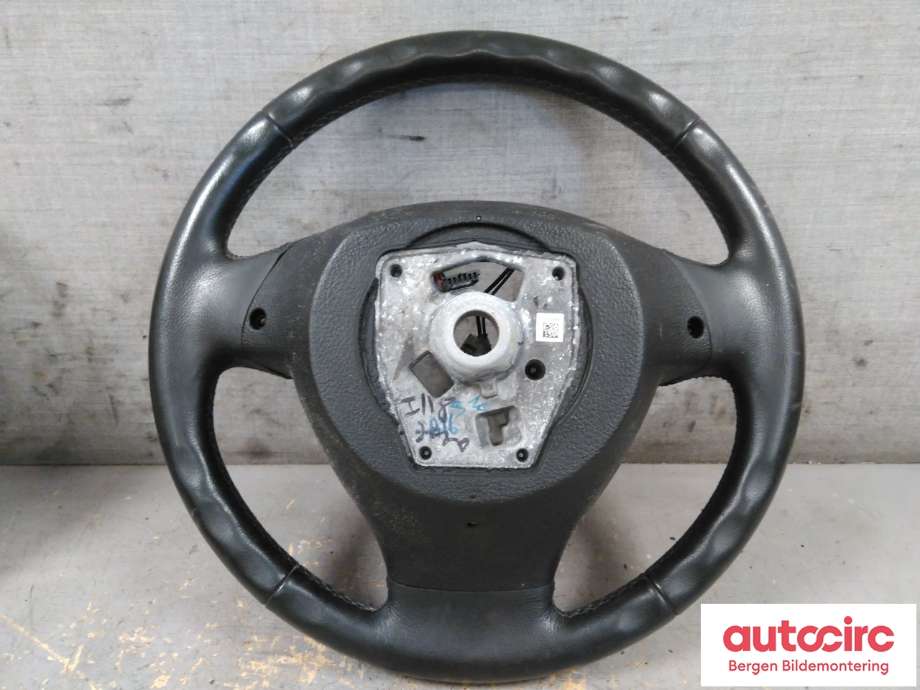 Ratt til BMW 5-Serie 2010-2017 (F10/F11) (F10/F11) (BMW|32 33 6 790 886|)